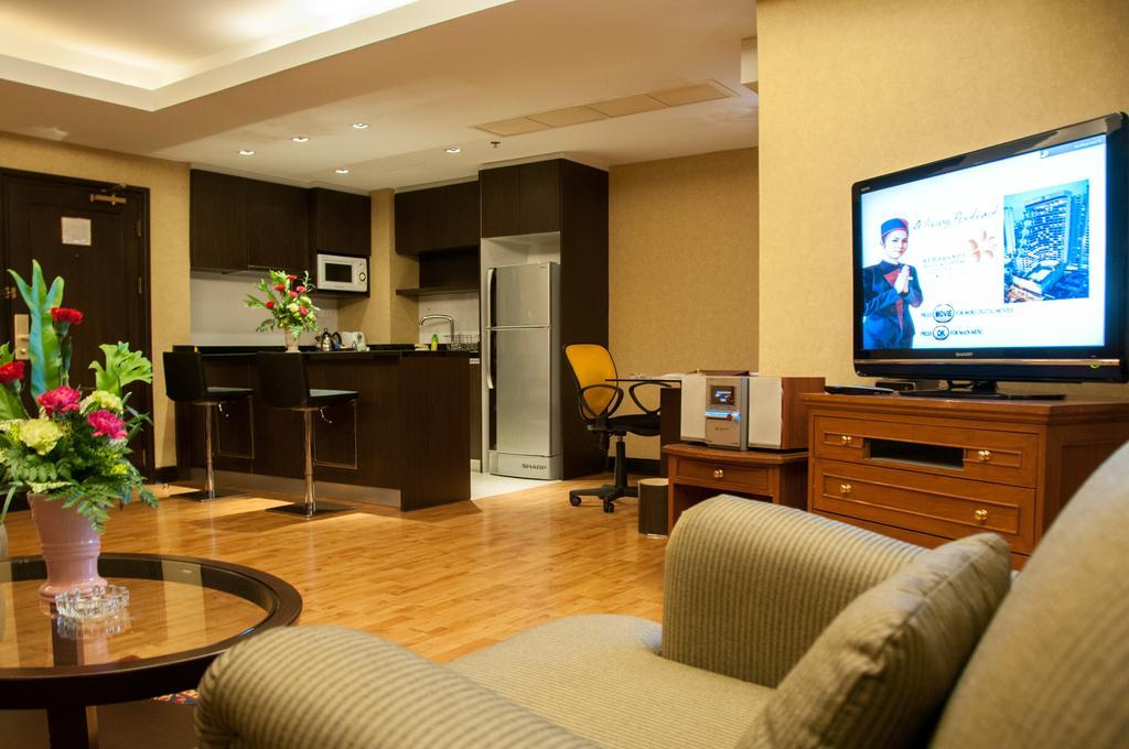 Rembrandt Suites Bangkok Exteriör bild