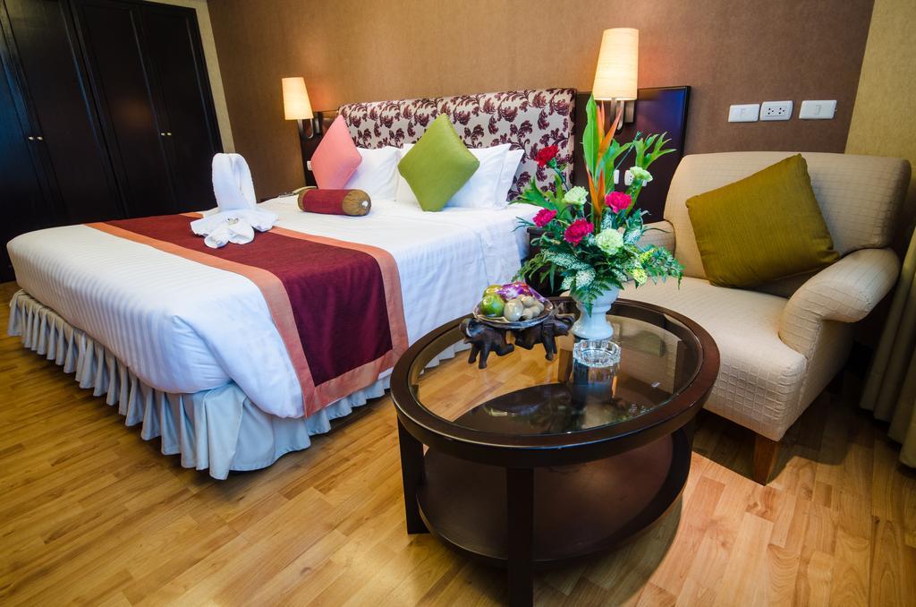 Rembrandt Suites Bangkok Exteriör bild