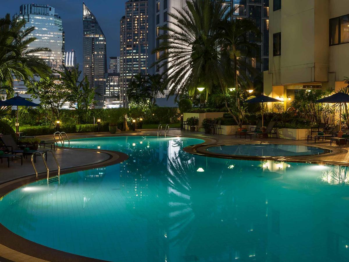 Rembrandt Suites Bangkok Exteriör bild