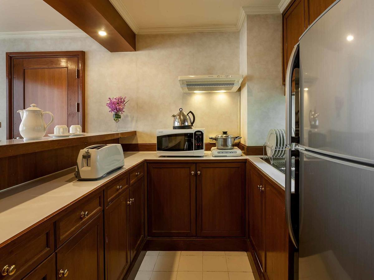 Rembrandt Suites Bangkok Exteriör bild
