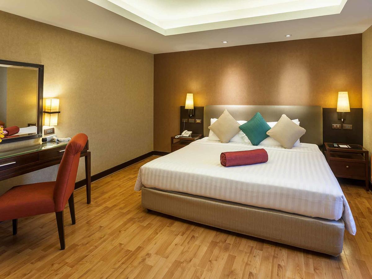 Rembrandt Suites Bangkok Exteriör bild
