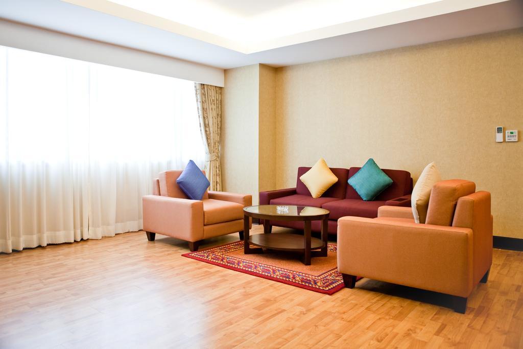 Rembrandt Suites Bangkok Exteriör bild